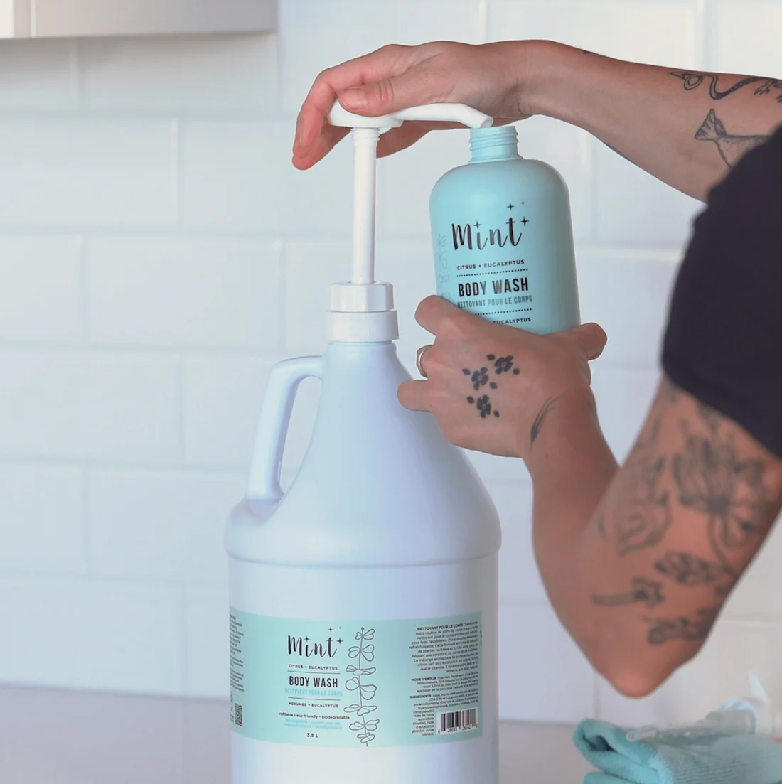 Natural Body Wash - Refill Jug - Image 2